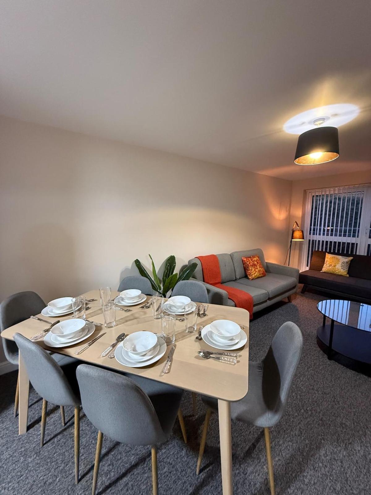 Apartment Bounds Luxurious Hideaway *