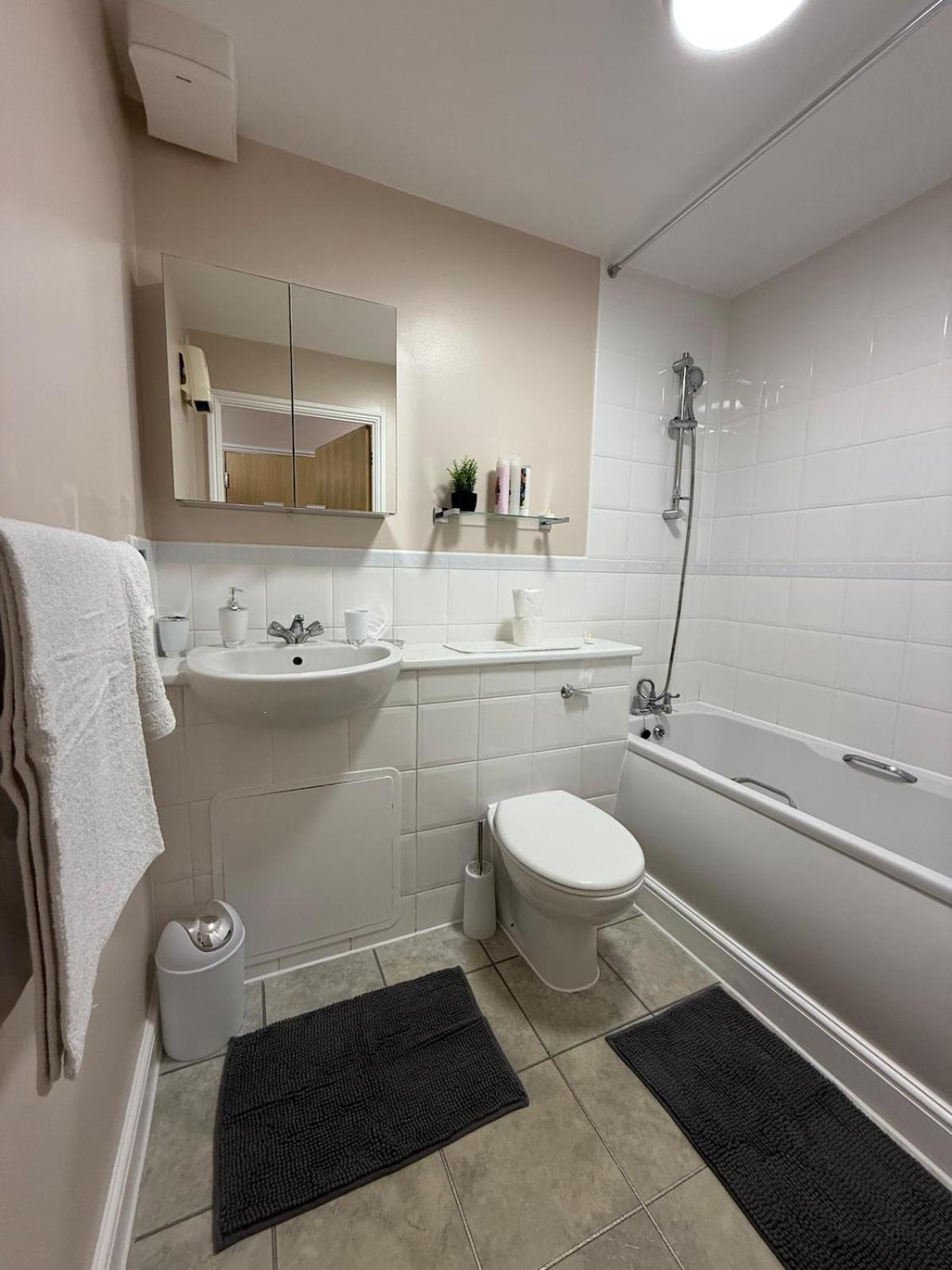 Bounds Luxurious Hideaway Apartment London