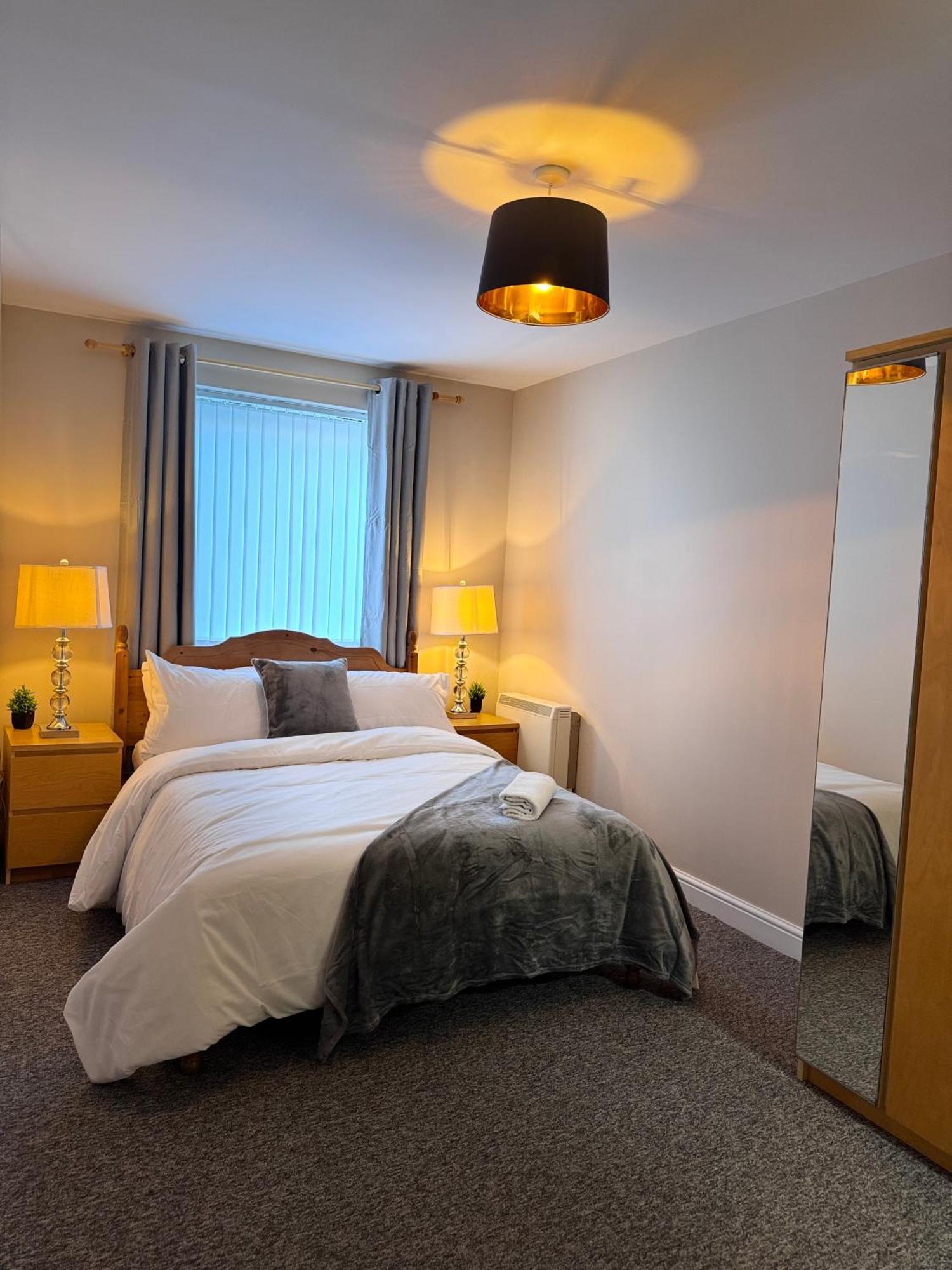 Bounds Luxurious Hideaway Apartment *